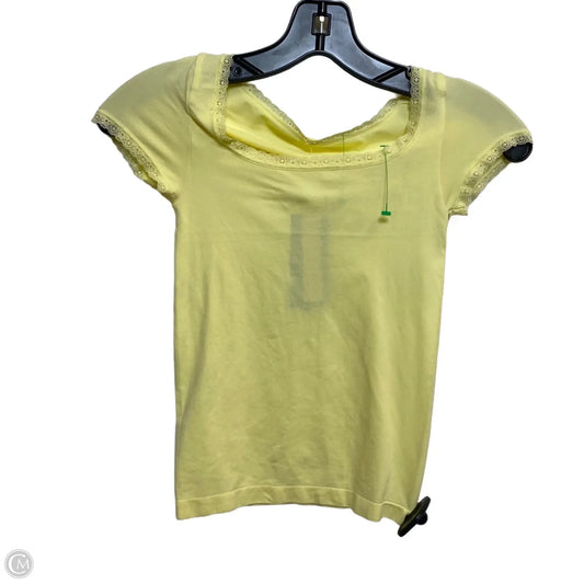Top Short Sleeve Basic By Wild Fable In Yellow, Size: Xs