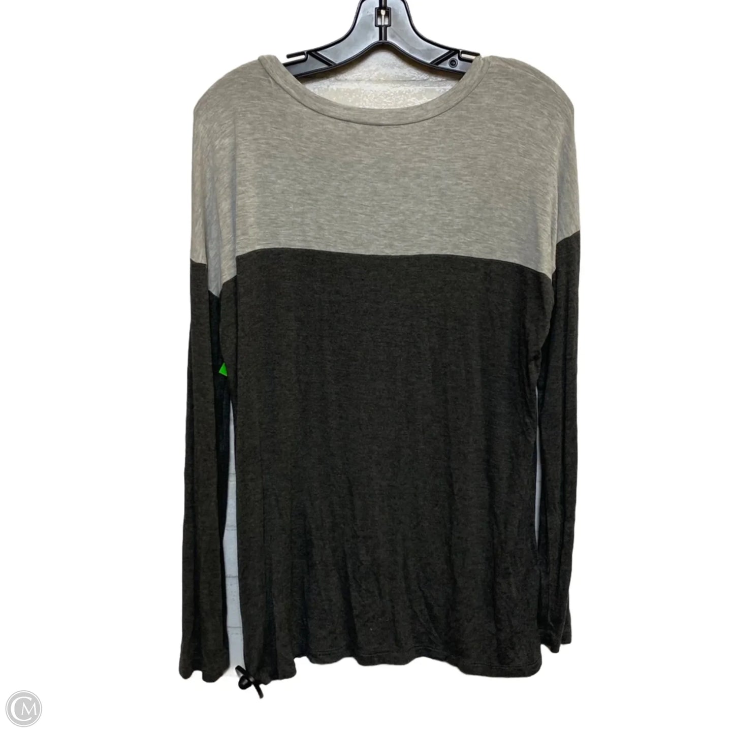 Top Long Sleeve By Zenana Outfitters In Grey, Size: L
