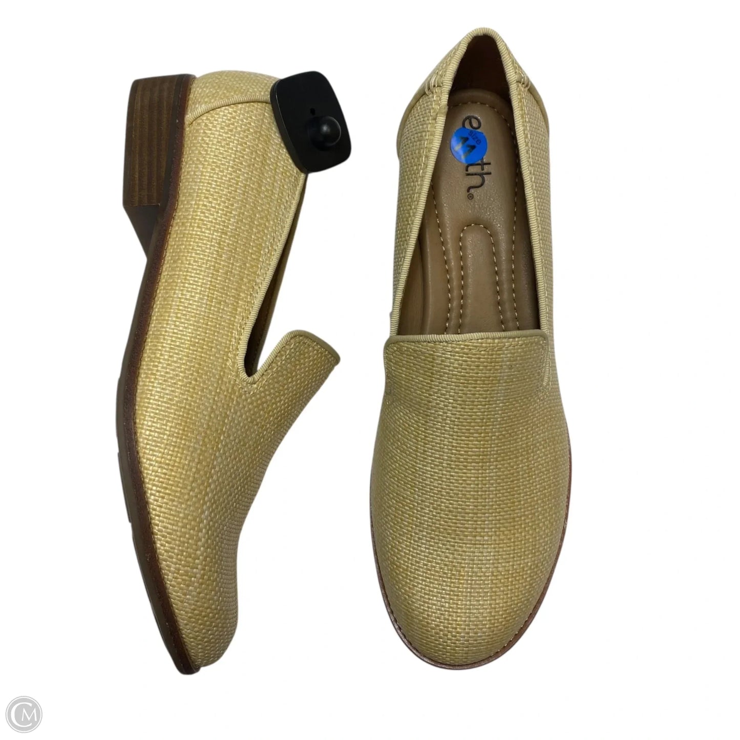 Shoes Flats By Earth In Tan, Size: 11