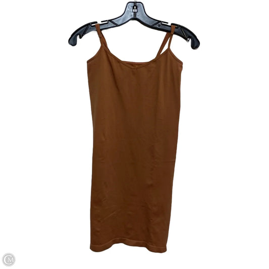 Top Sleeveless Basic By Free People In Brown, Size: M