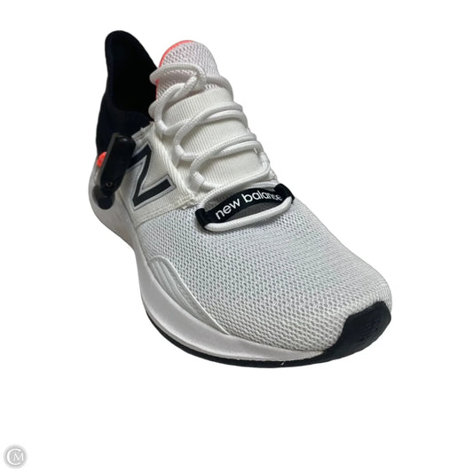 Shoes Athletic By New Balance In Black & White, Size: 8