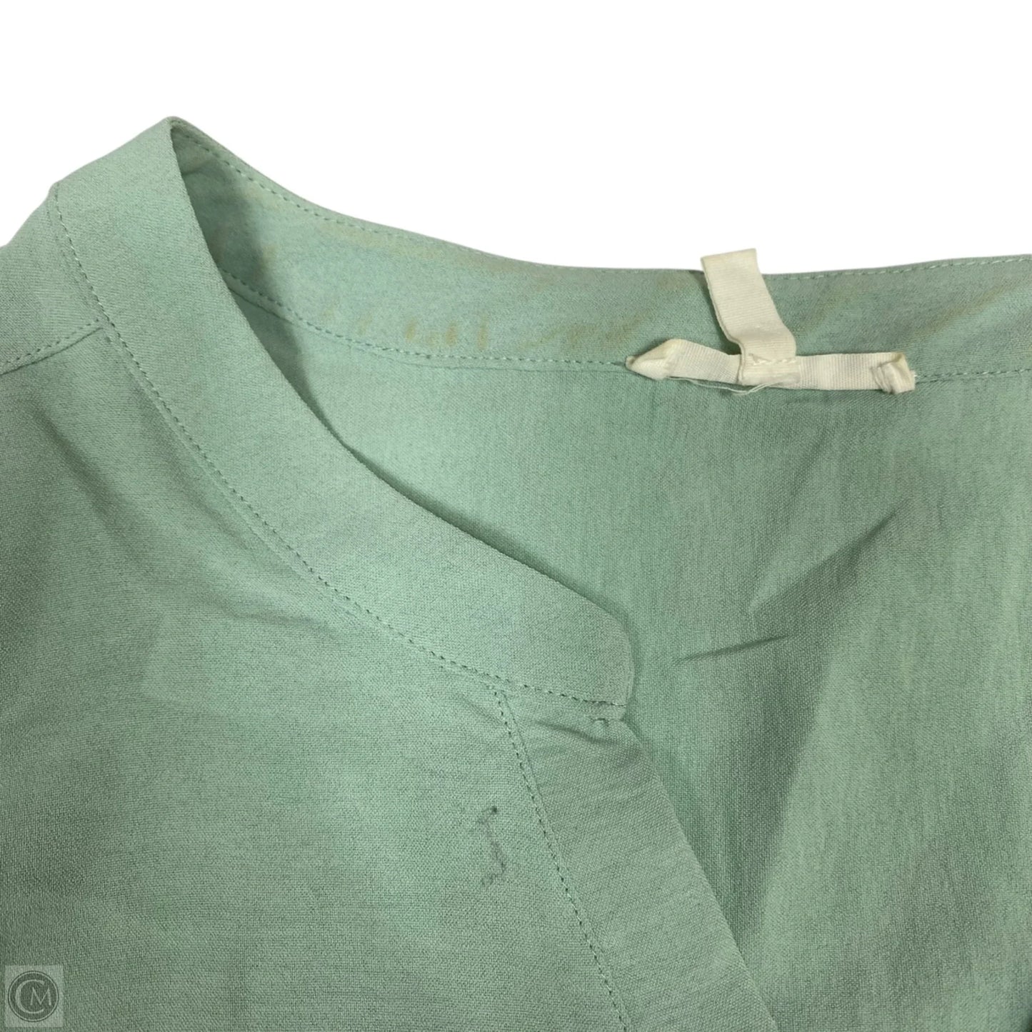 Top Long Sleeve By Maurices In Green, Size: 1x