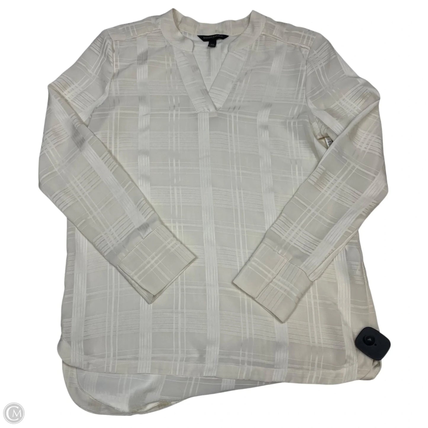 Top Long Sleeve By Banana Republic In Cream, Size: Xs