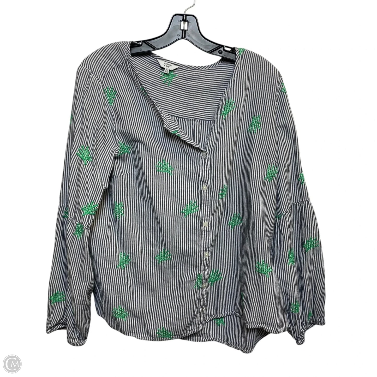 Top Long Sleeve By Crown And Ivy In Grey & White, Size: Xl