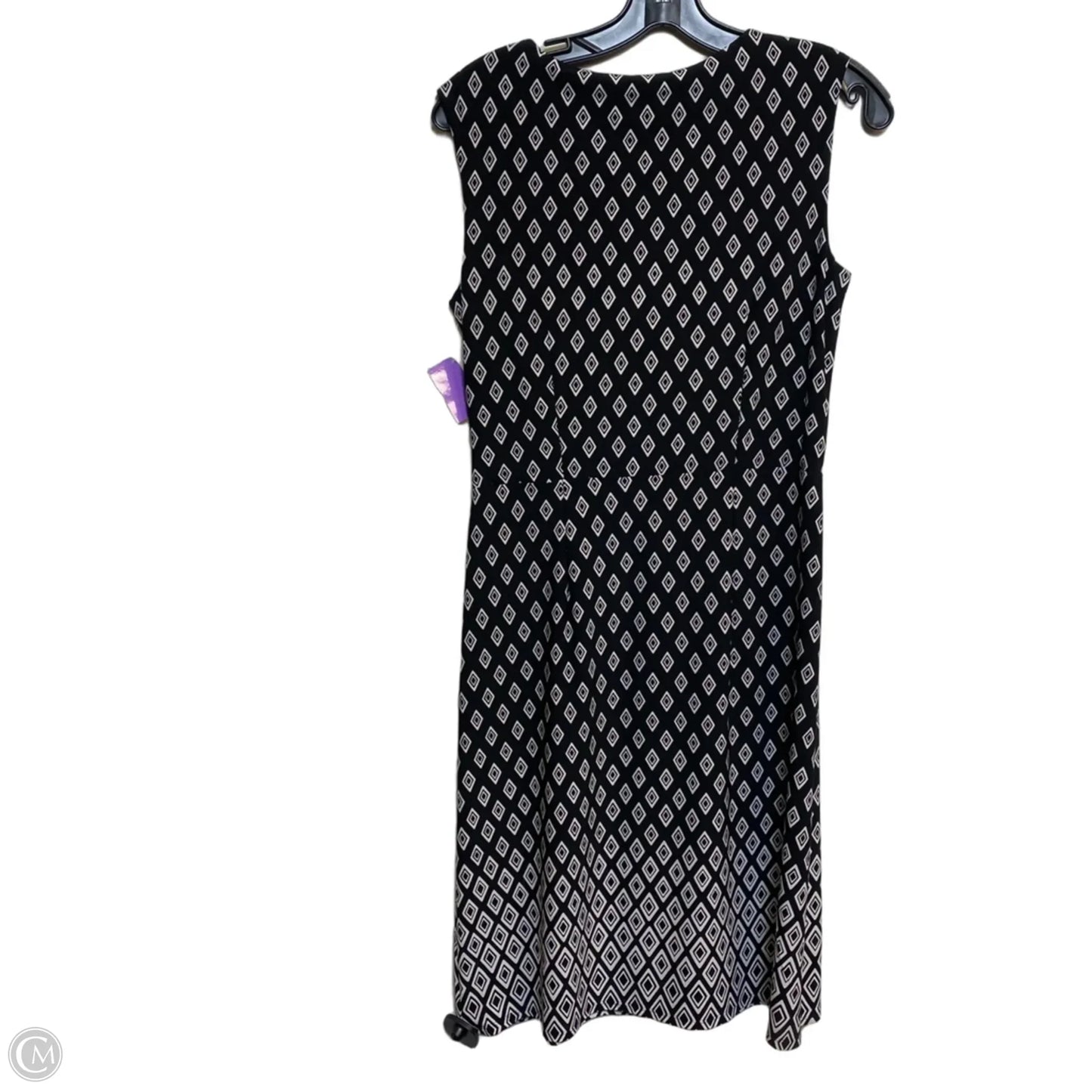 Dress Casual Short By White House Black Market In Black & White, Size: S
