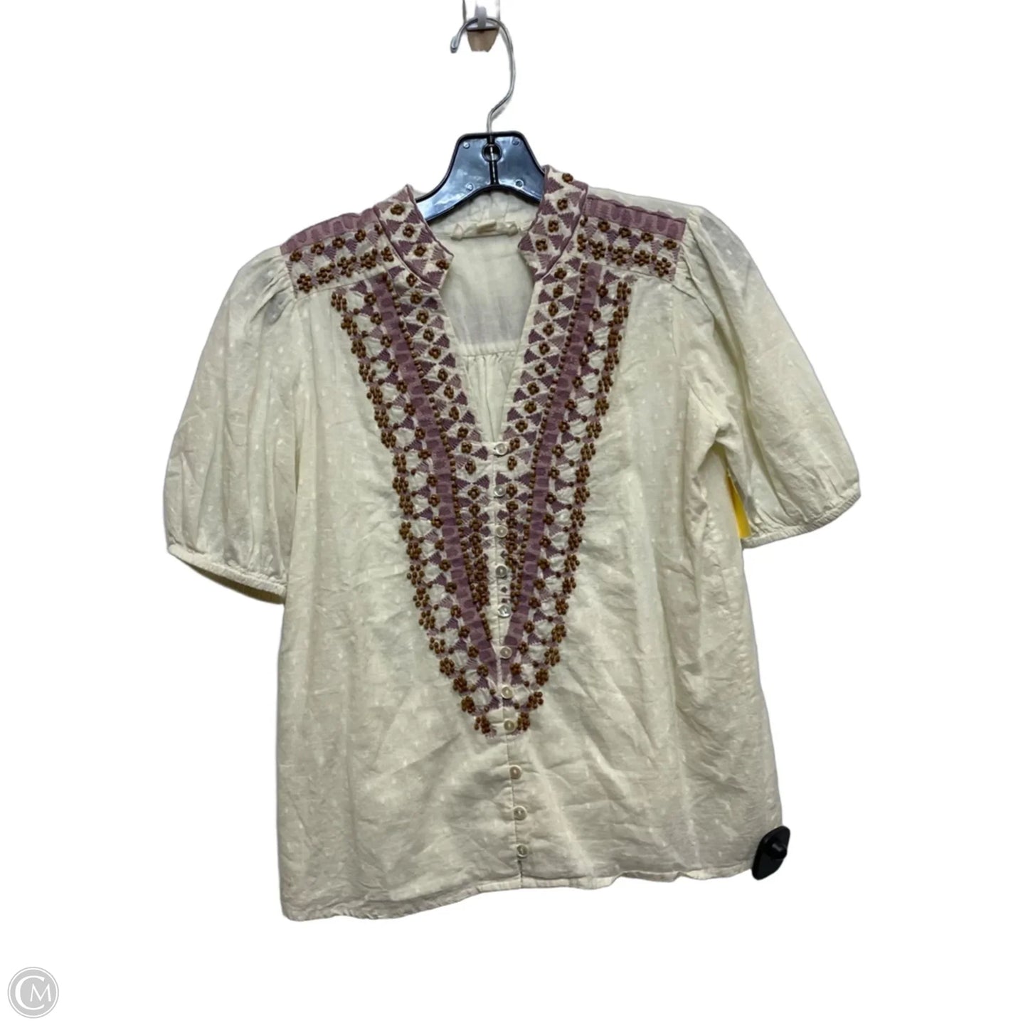 Top Short Sleeve By Forever That Girl In Cream, Size: S