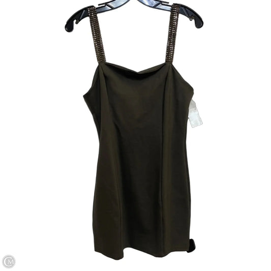 Dress Casual Short By Superdown In Green, Size: M