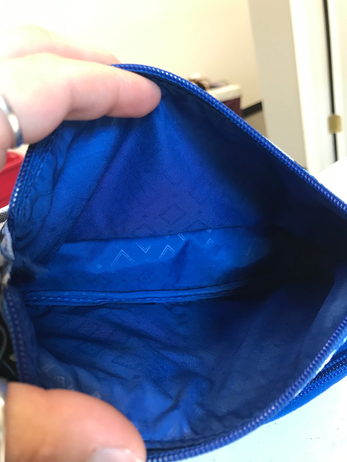 Makeup Bag By Vera Bradley In Blue, Size:Small