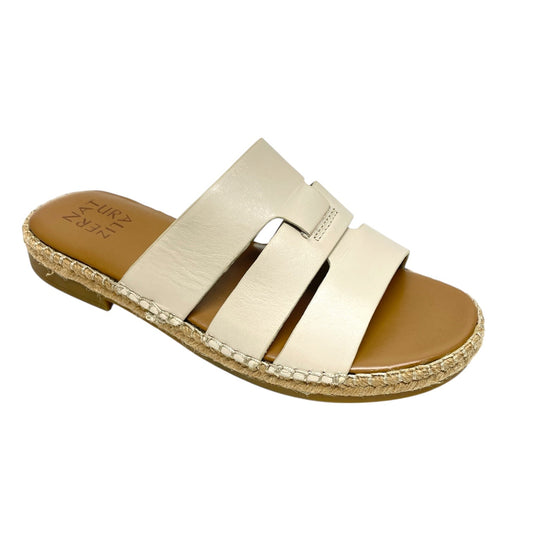 Sandals Flip Flops By Naturalizer In Cream, Size: 7
