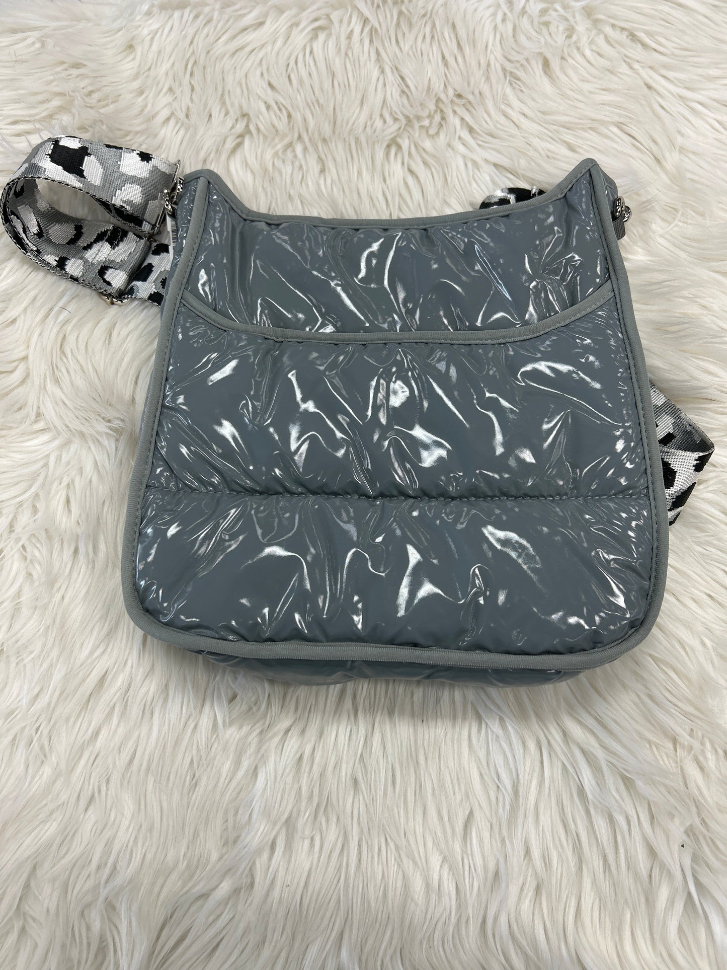Crossbody By Cmc In Grey, Size:Medium