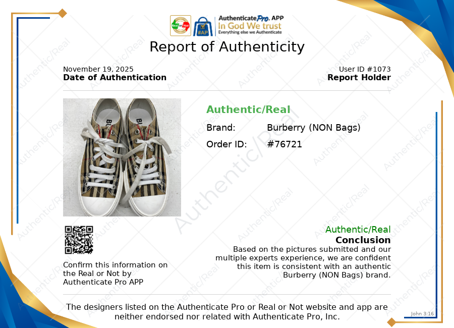 Shoes Luxury Designer By Burberry In Plaid Pattern, Size:9.5