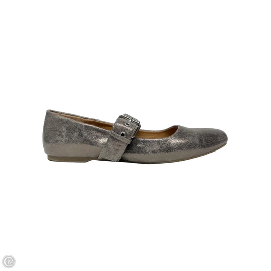 Shoes Flats By Dolce Vita In Grey, Size: 8