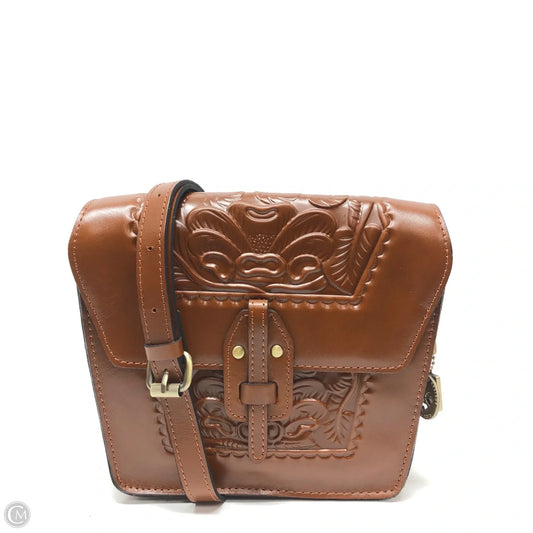 Crossbody Designer By Patricia Nash, Size: Medium