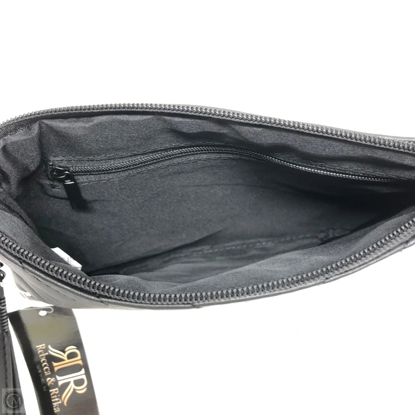 Wristlet By Clothes Mentor, Size: Medium