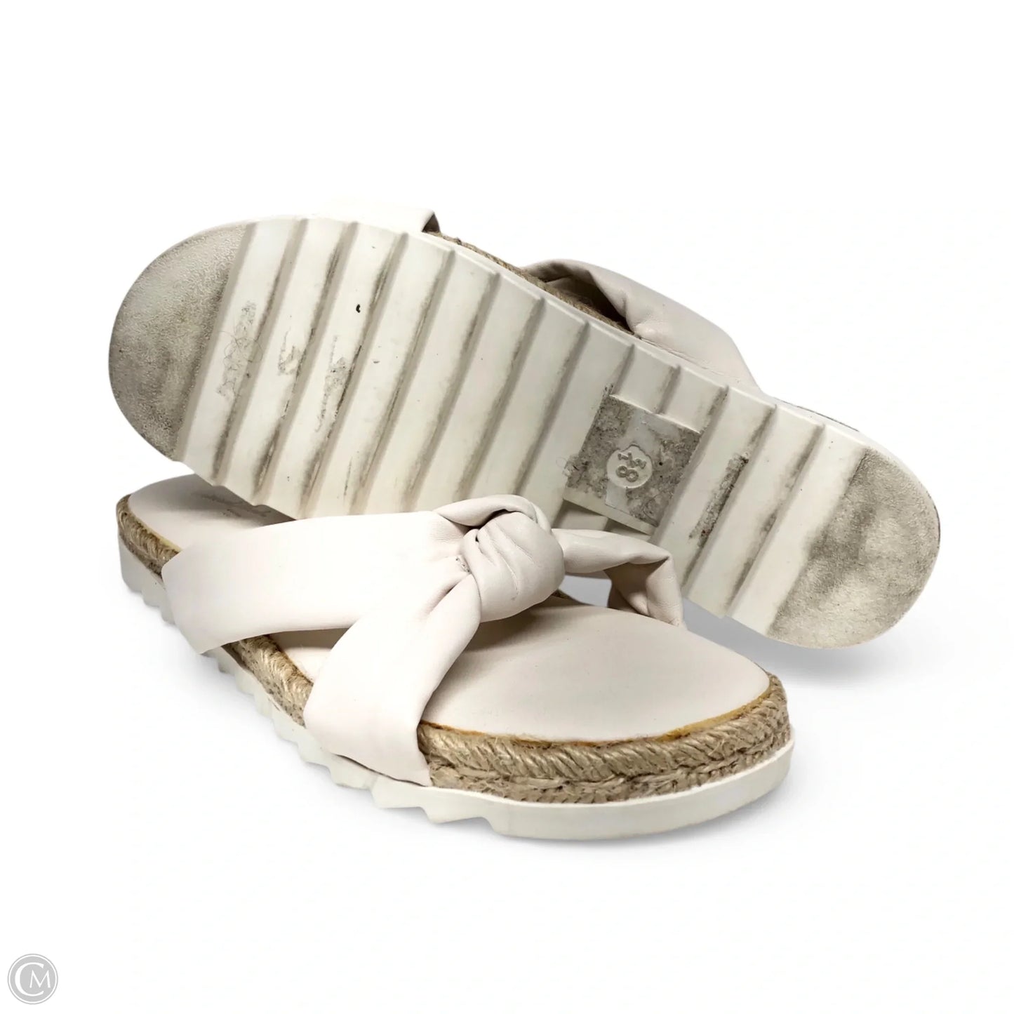 Sandals Flats By Universal Thread In Cream, Size: 8.5