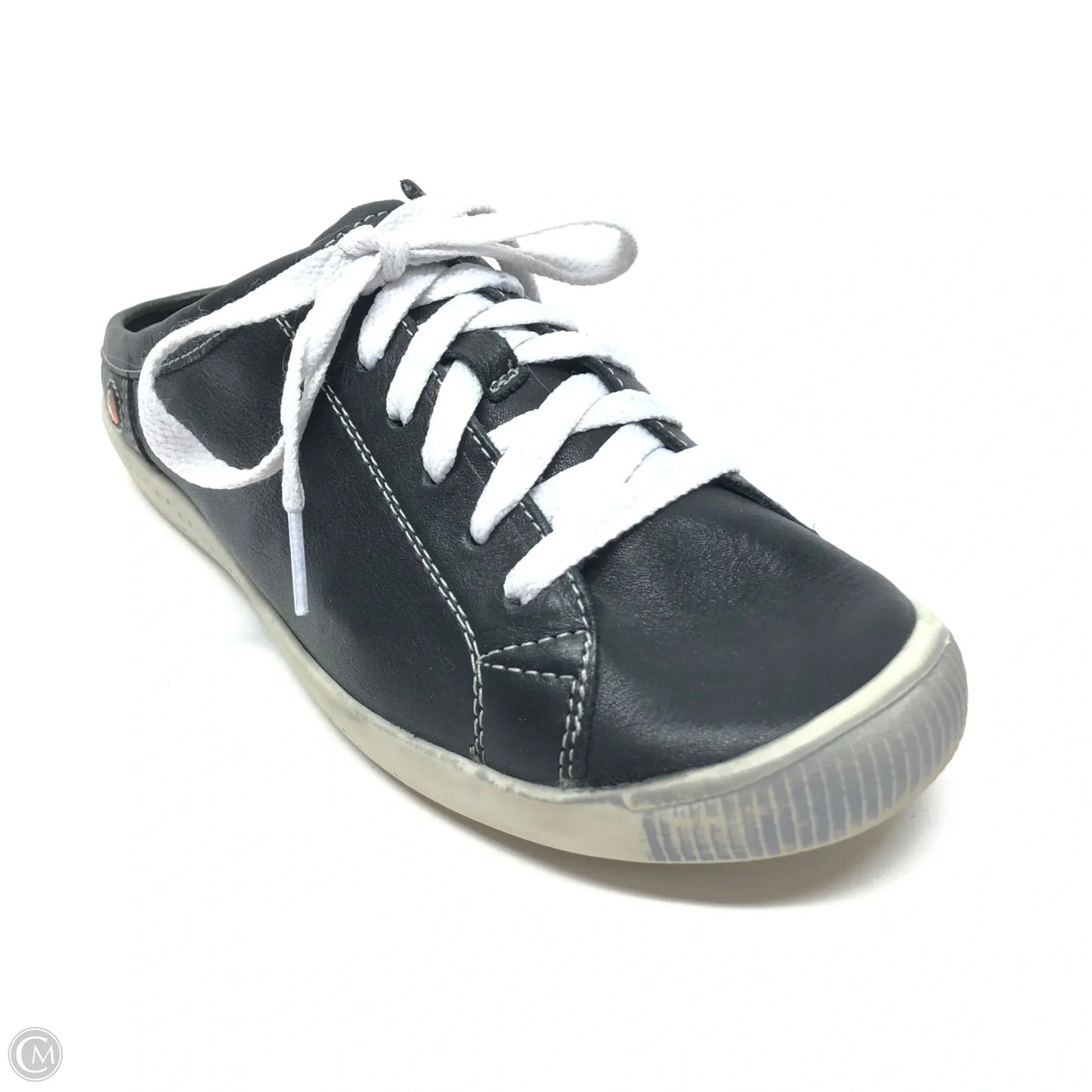 Shoes Sneakers By Cmc In Black, Size: 7.5