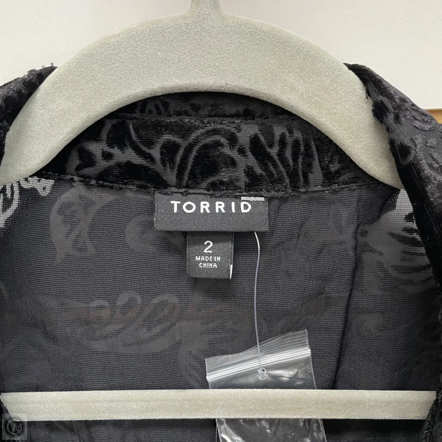 Top Long Sleeve By Torrid In Black, Size: 2x