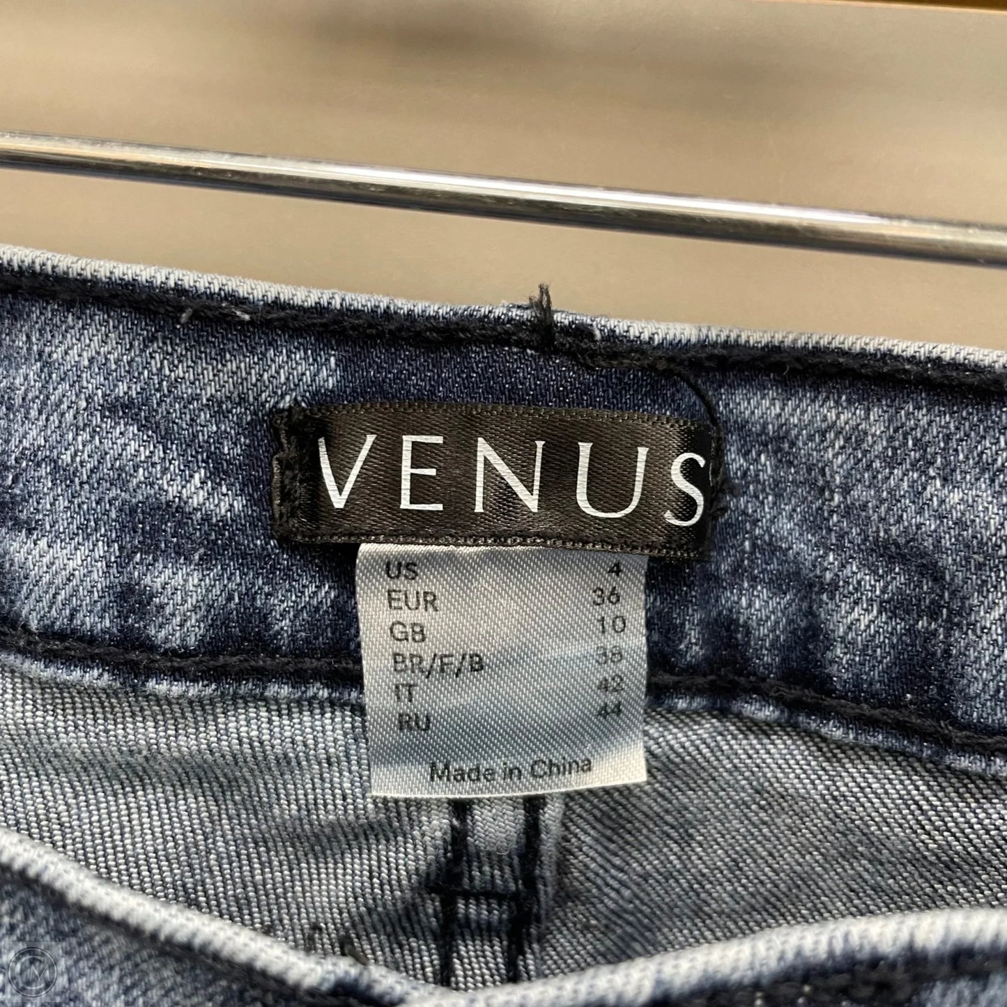 Jeans Flared By Venus In Blue Denim, Size: 4