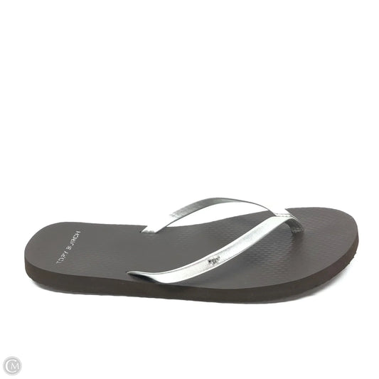 Sandals Flip Flops By Tory Burch In Silver, Size: 10