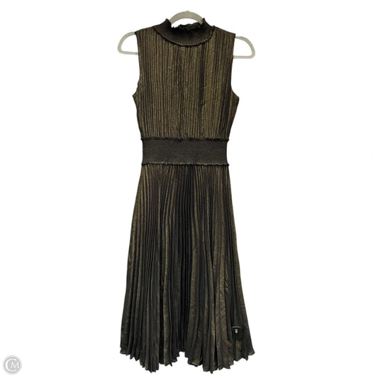 Dress Casual Short By Nanette By Nanette Lepore In Black & Gold, Size: 6
