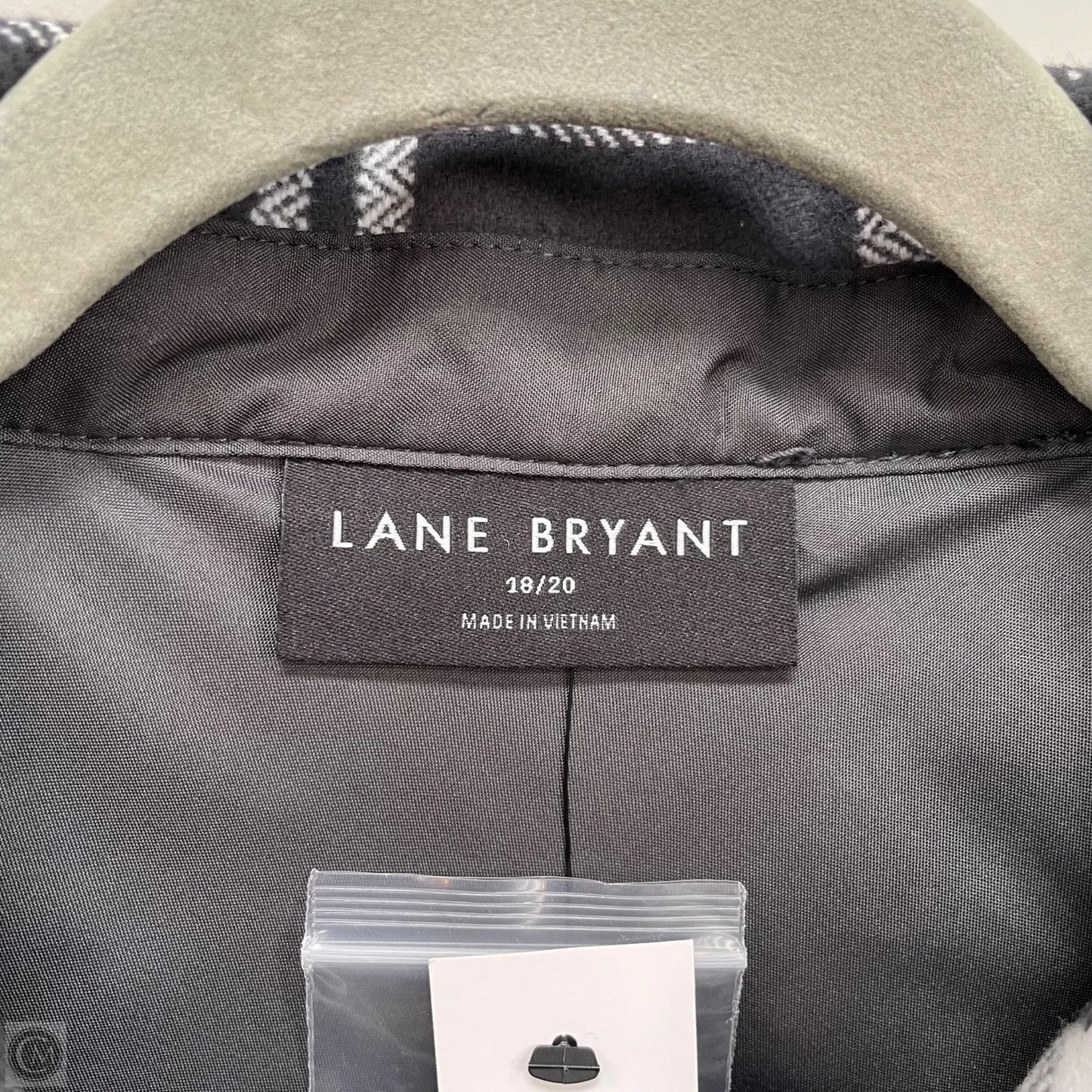 Jacket Shirt By Lane Bryant In Grey & White, Size: 1x