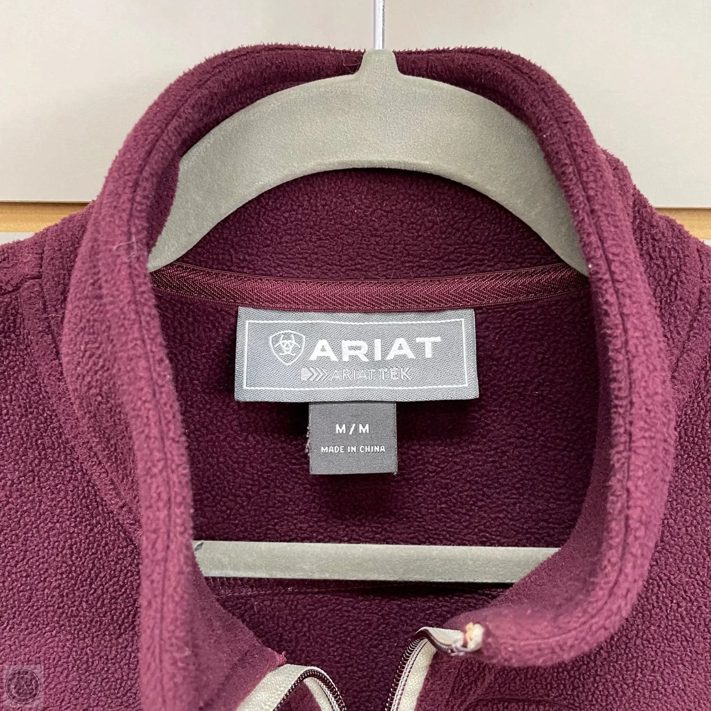 Jacket Fleece By Ariat In Maroon, Size: M