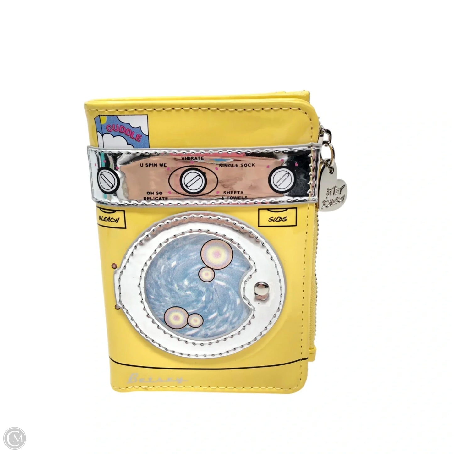 Wallet By Betsey Johnson, Size: Medium