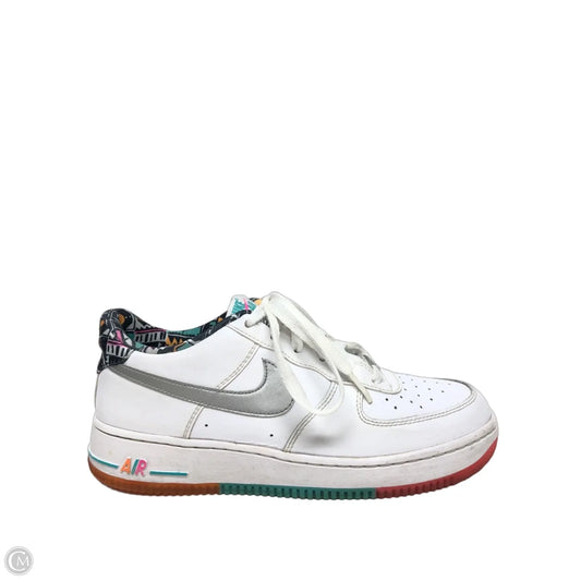 Shoes Sneakers By Nike In White, Size: 8.5
