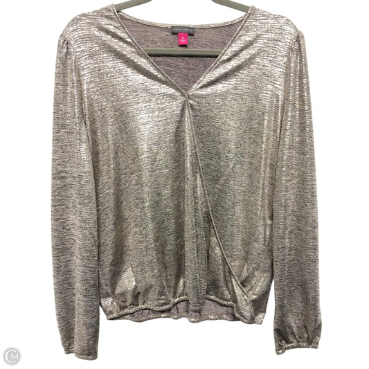 Top Long Sleeve By Vince Camuto In Gold, Size: M
