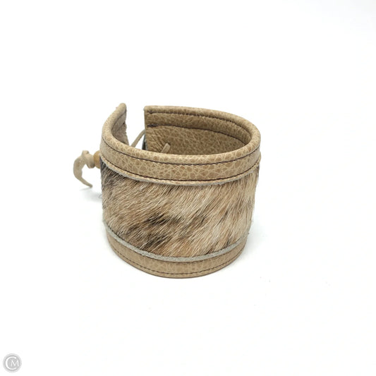 Bracelet Other By Clothes Mentor