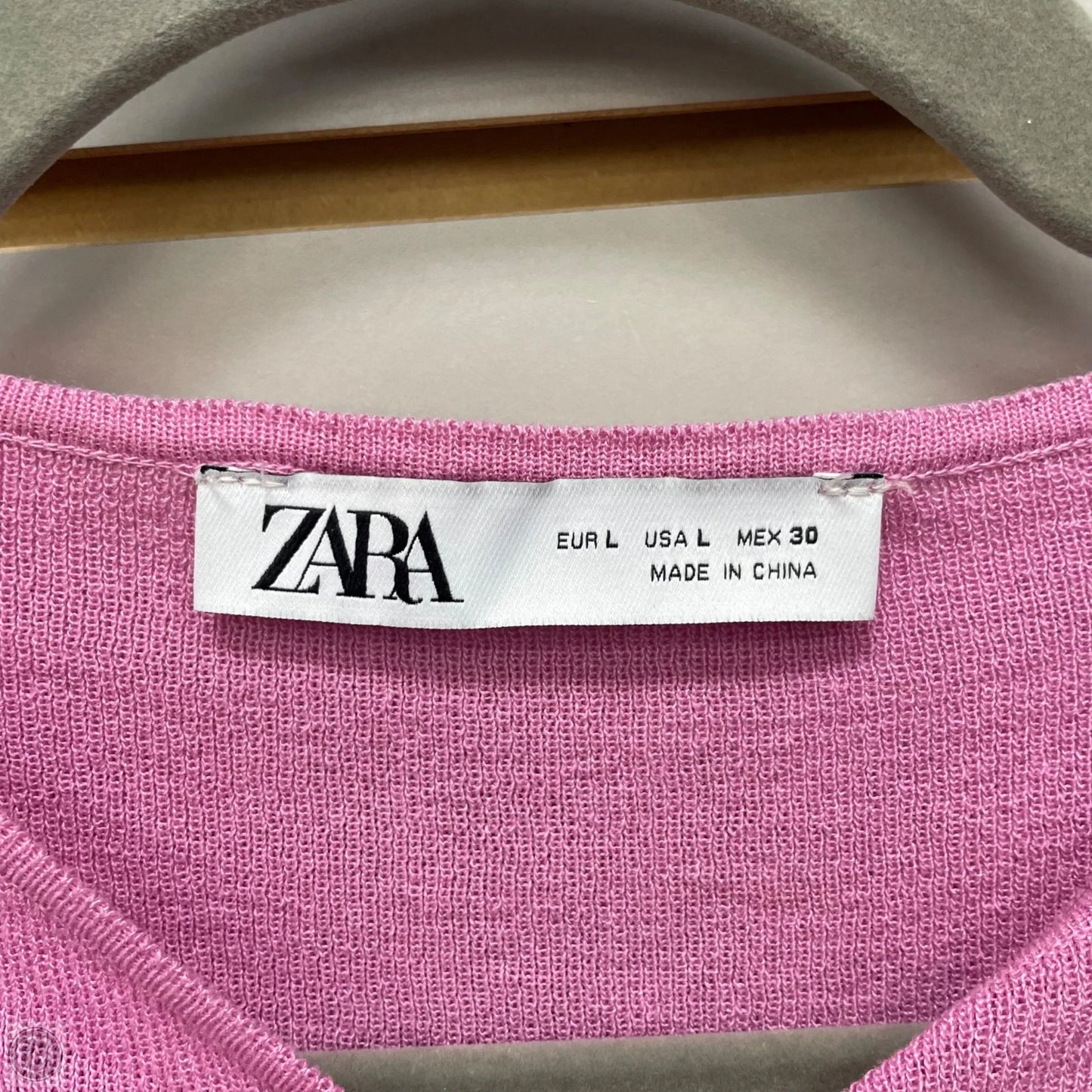 Top Short Sleeve By Zara In Pink, Size: L