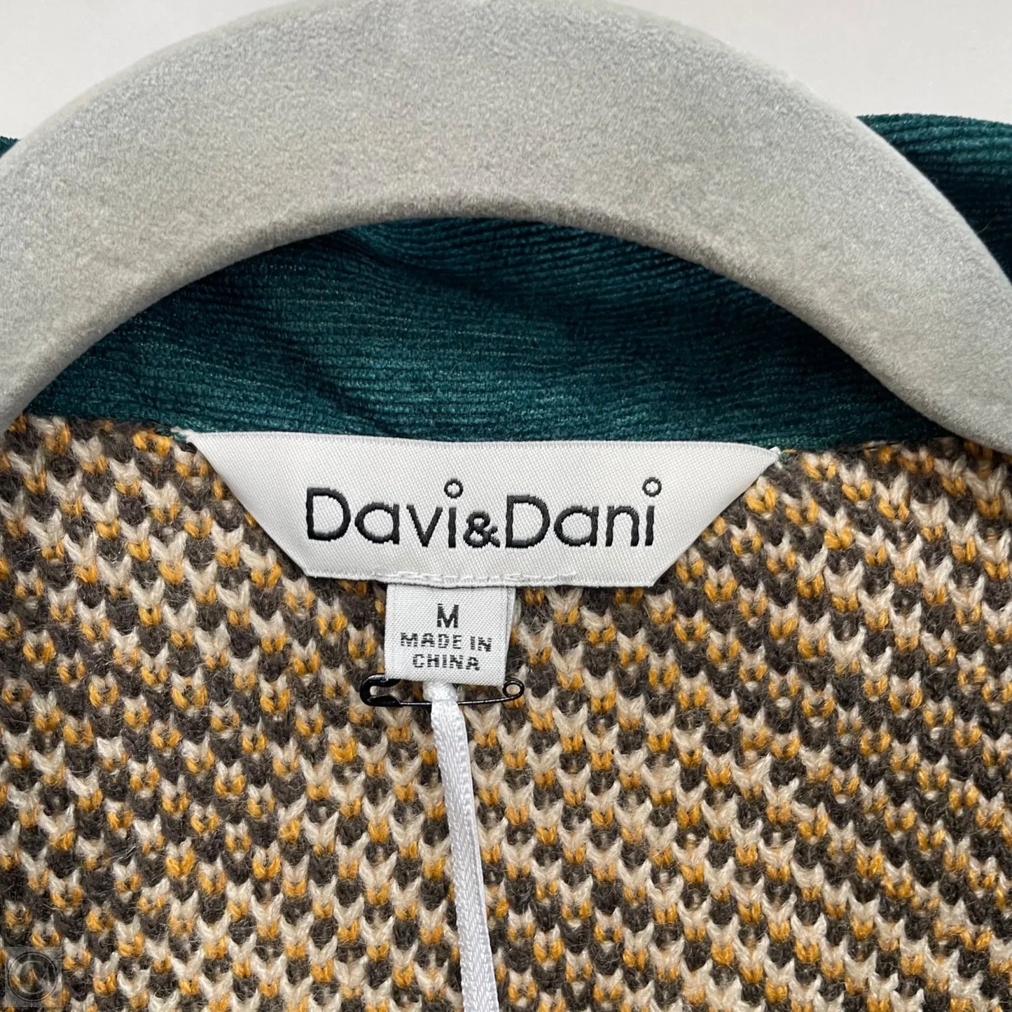 Jacket Shirt By Davi & Dani In Green & Tan, Size: M