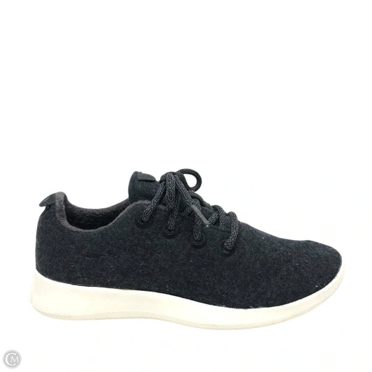 Shoes Sneakers By Allbirds In Grey, Size: 7