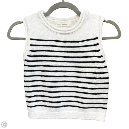 Vest Sweater By Moon And Madison In Black & White, Size: Xs