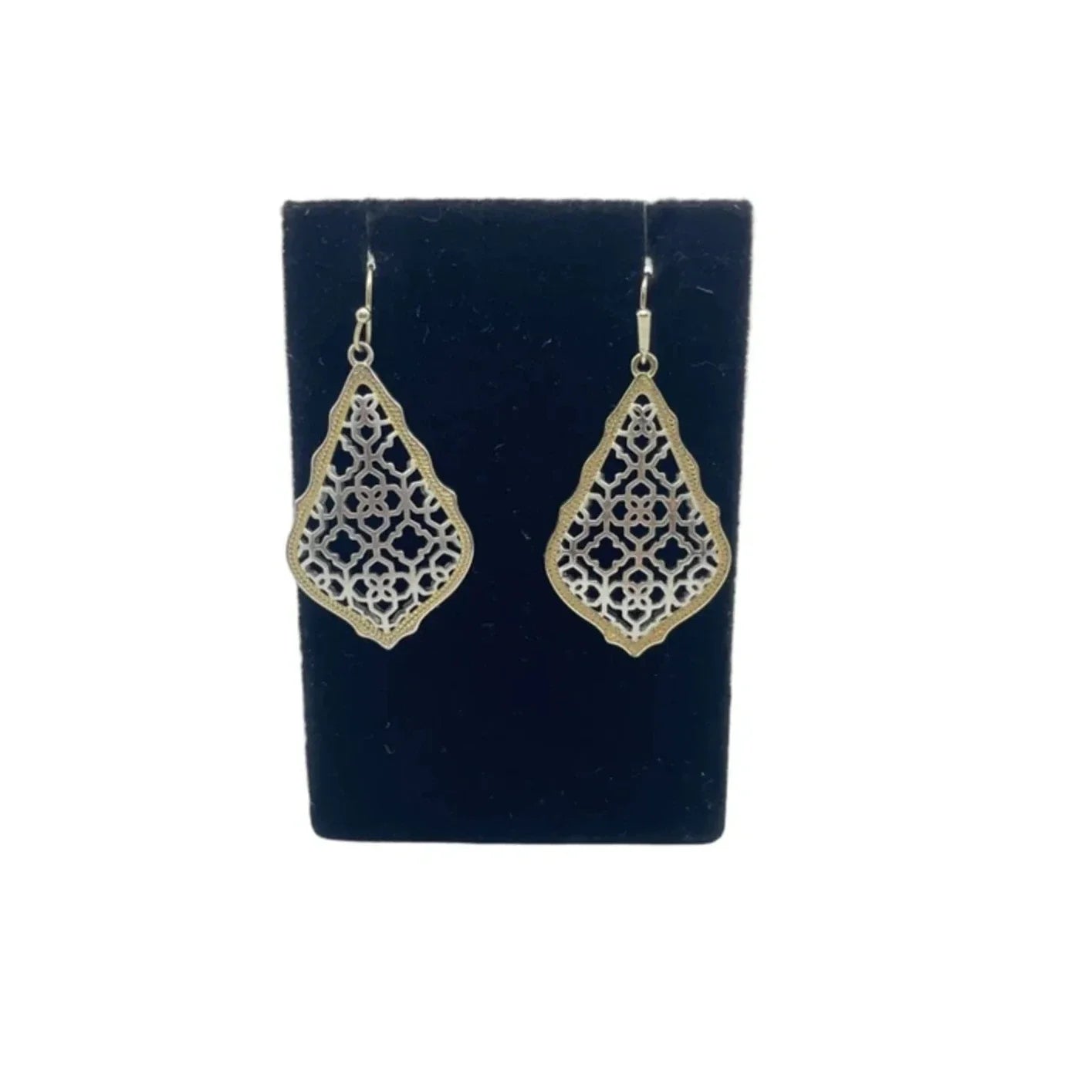 Earrings Dangle/drop By Kendra Scott