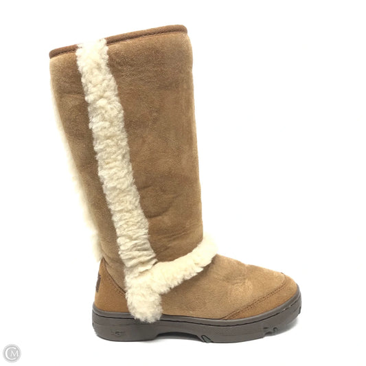 Boots Designer By Ugg In Brown & Cream, Size: 5