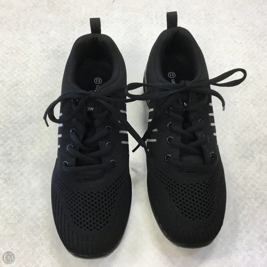 Shoes Sneakers By Clothes Mentor In Black, Size: 8.5