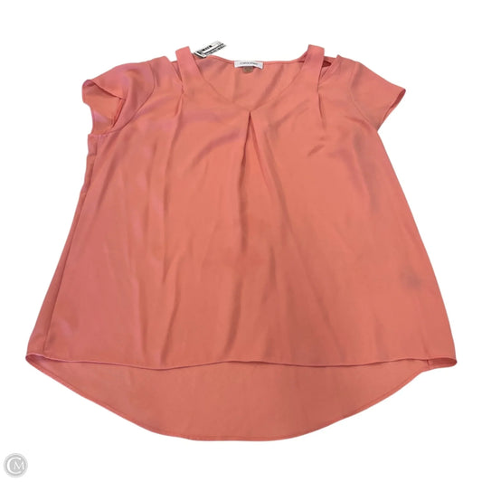 Top Short Sleeve By Calvin Klein In Coral, Size: L