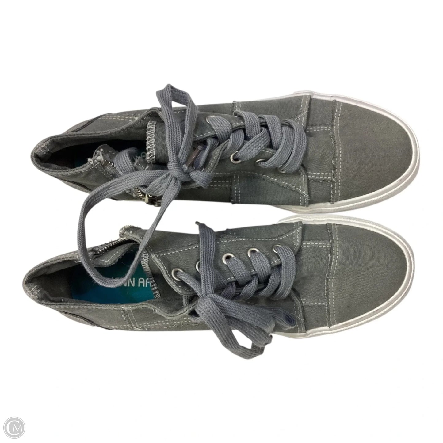 Shoes Sneakers By Clothes Mentor In Grey, Size: 10