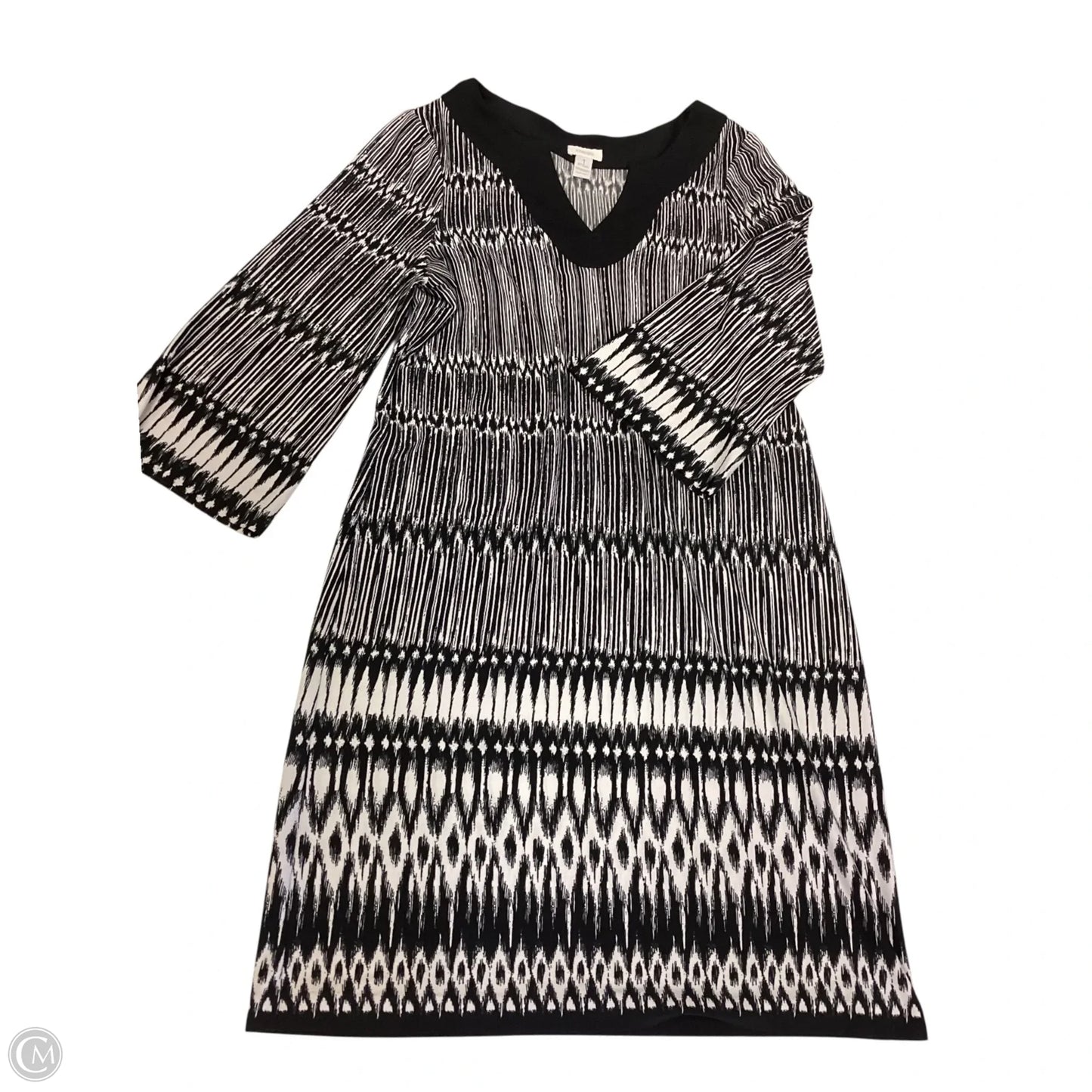 Dress Casual Short By Chicos In Black & White, Size: M