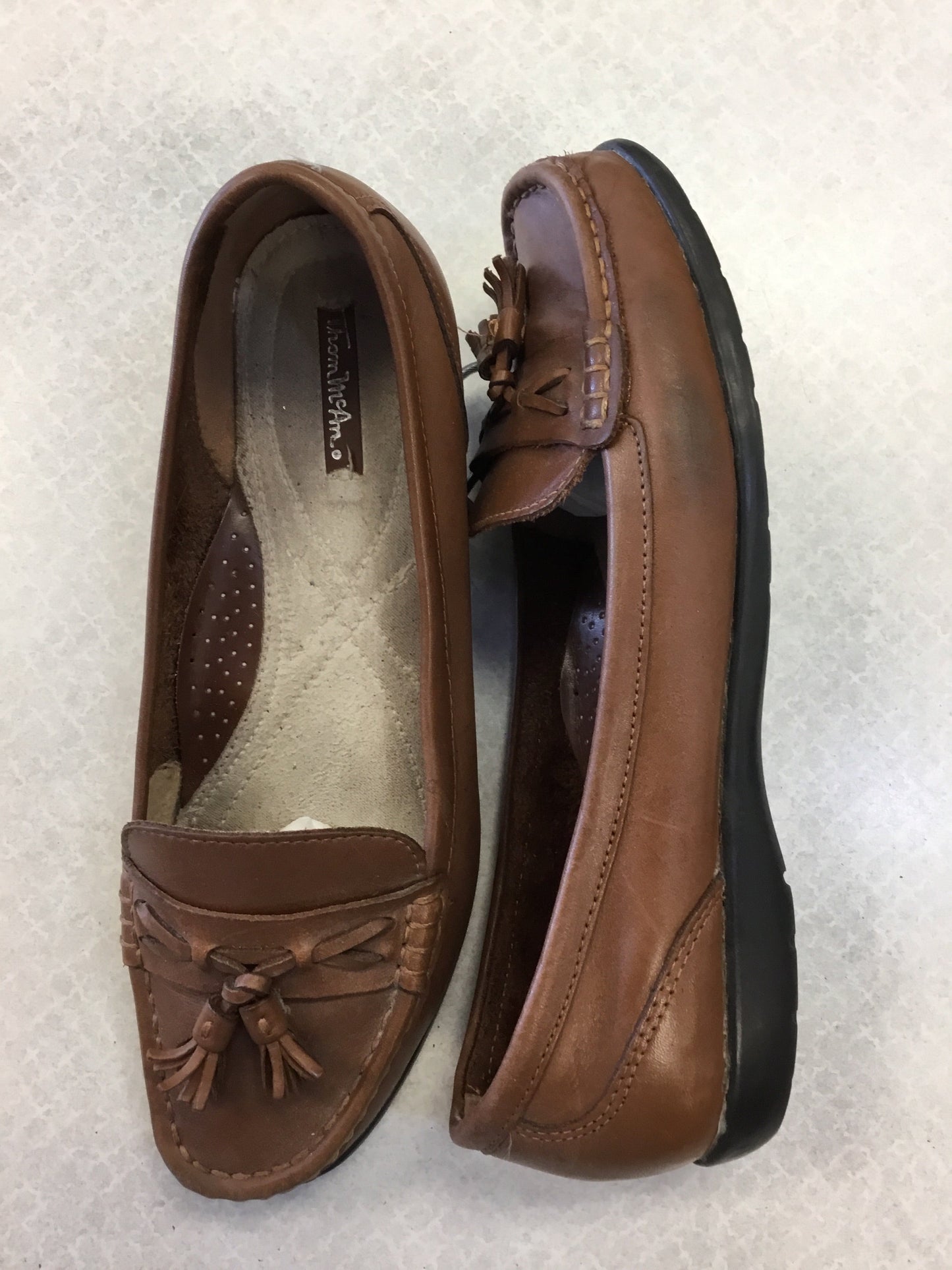 Shoes Flats By Thom Mccann In Brown, Size: 9