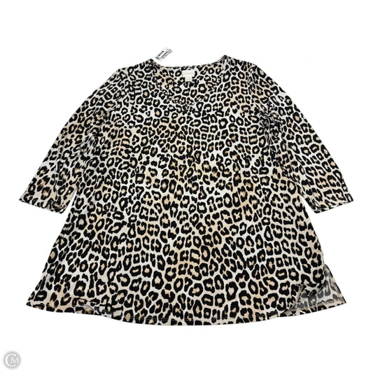 Top 3/4 Sleeve By Chicos In Leopard Print, Size: M