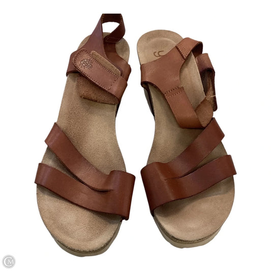 Sandals Heels Wedge By Clothes Mentor In Brown, Size: 7.5