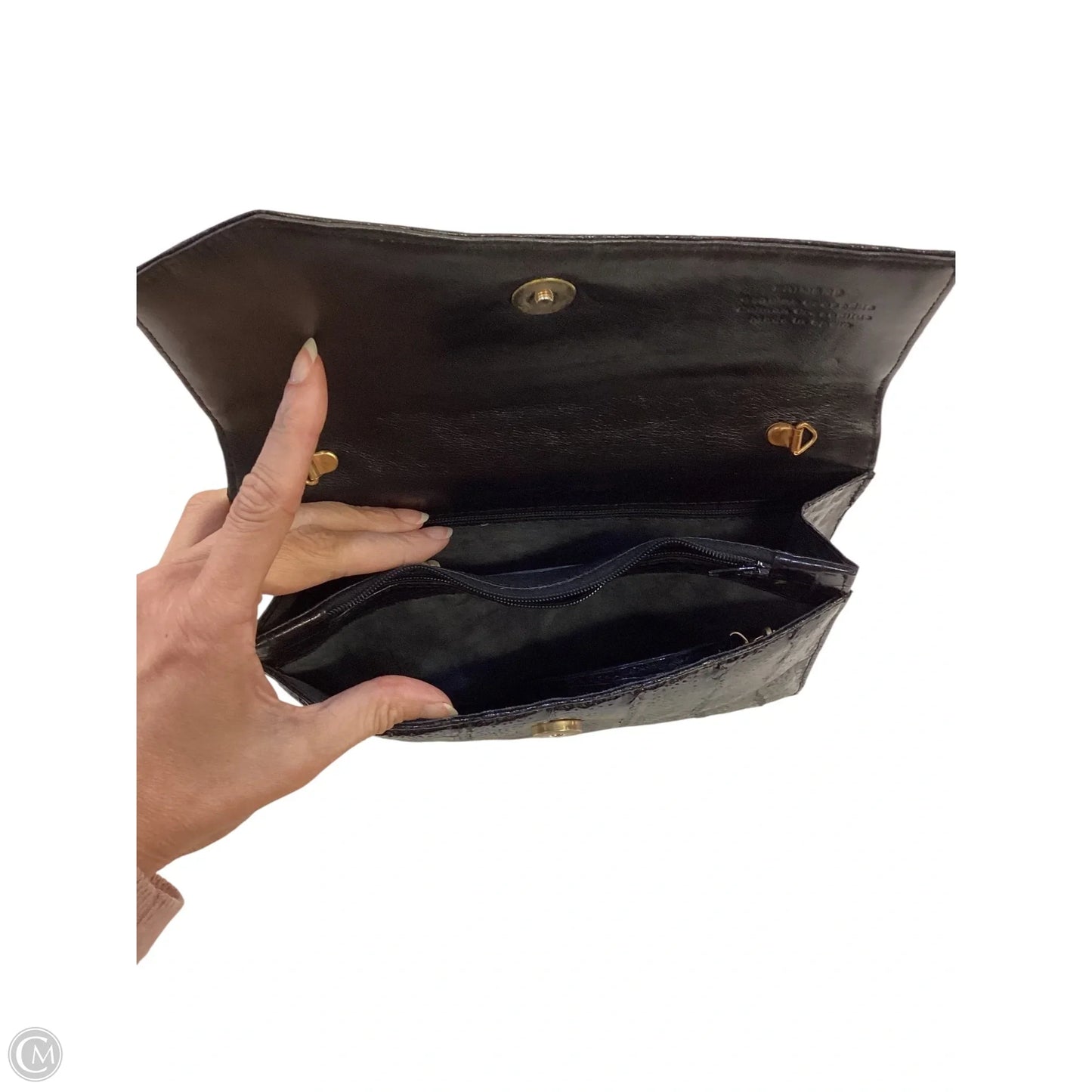 Clutch Leather By Clothes Mentor, Size: Small