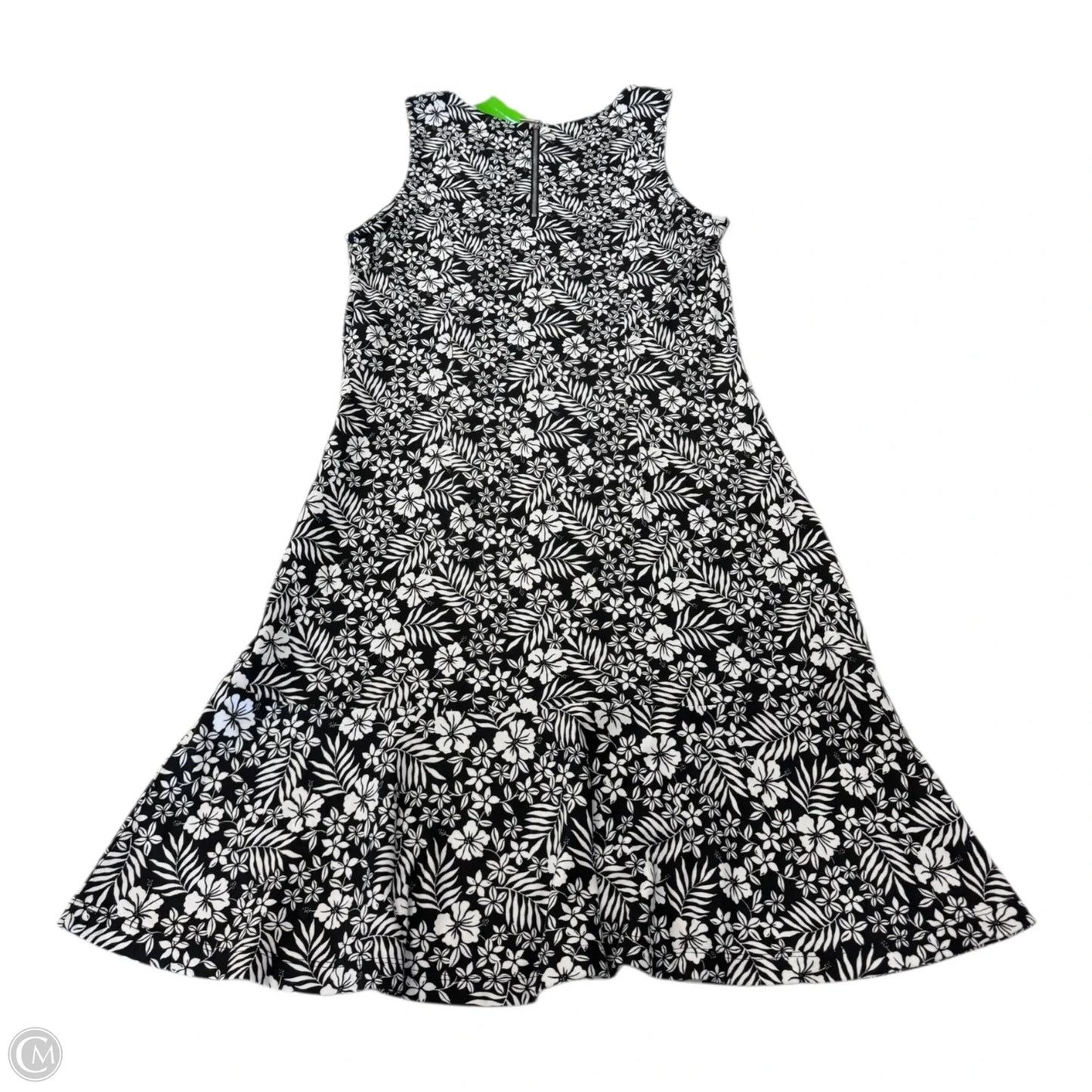 Dress Casual Short By Tommy Bahama In Black & White, Size: M