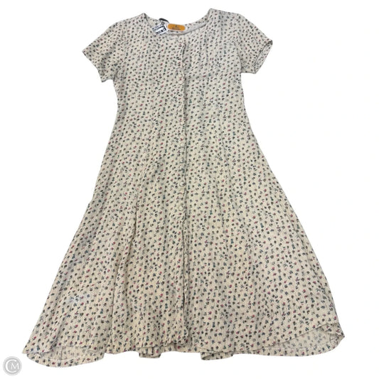 Dress Casual Short By Clothes Mentor In Floral Print, Size: M