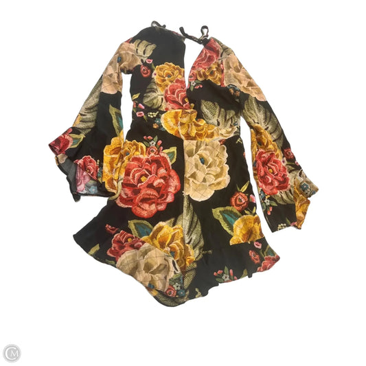 Romper By Clothes Mentor In Floral Print, Size: S