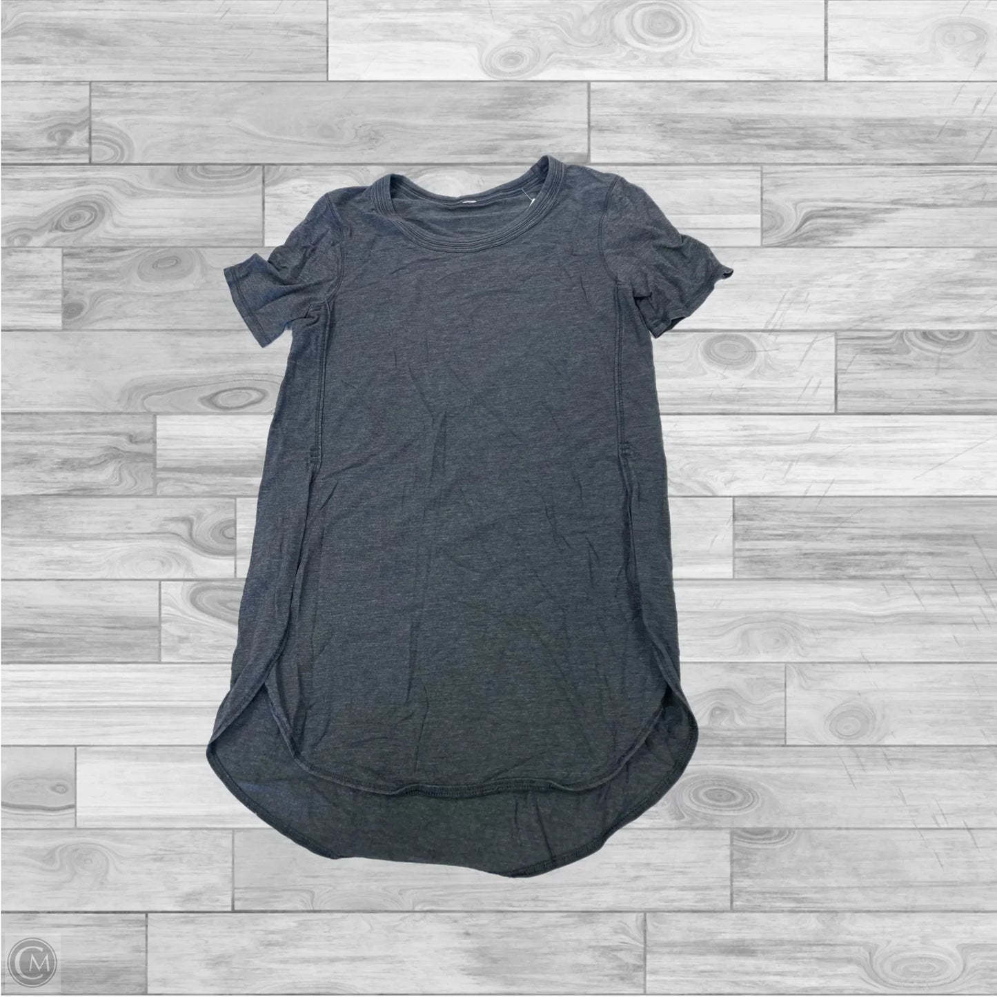 Top Short Sleeve Basic By Lululemon In Grey, Size: 2