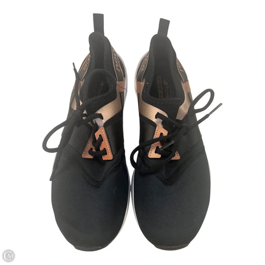 Shoes Athletic By New Balance In Black, Size: 7.5
