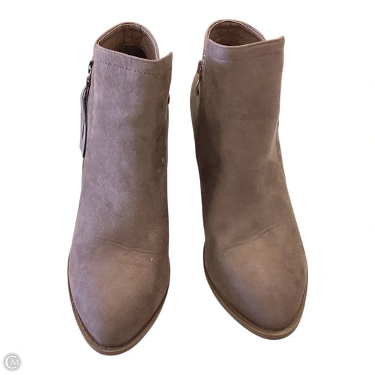 Boots Ankle Heels By Clothes Mentor In Tan, Size: 10